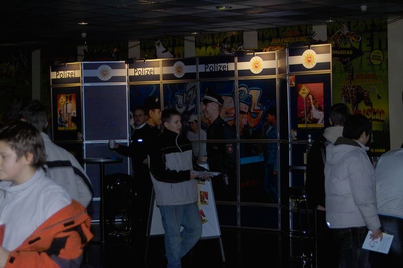 img02275.jpg